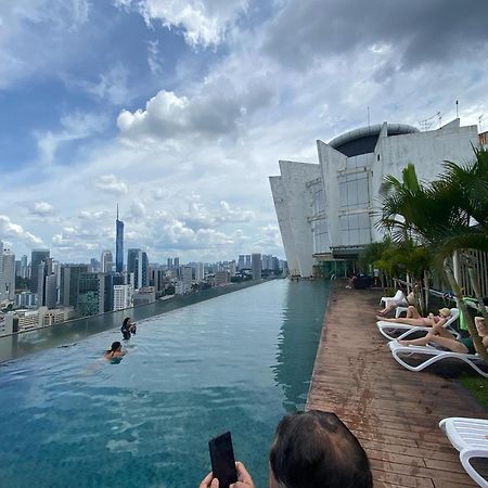 Skypool Kl Free Infinity Pool Over กัวลาลัมเปอร์ ภายนอก รูปภาพ